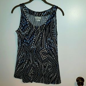 3/$10 🛒Van Heusen dressy tank top